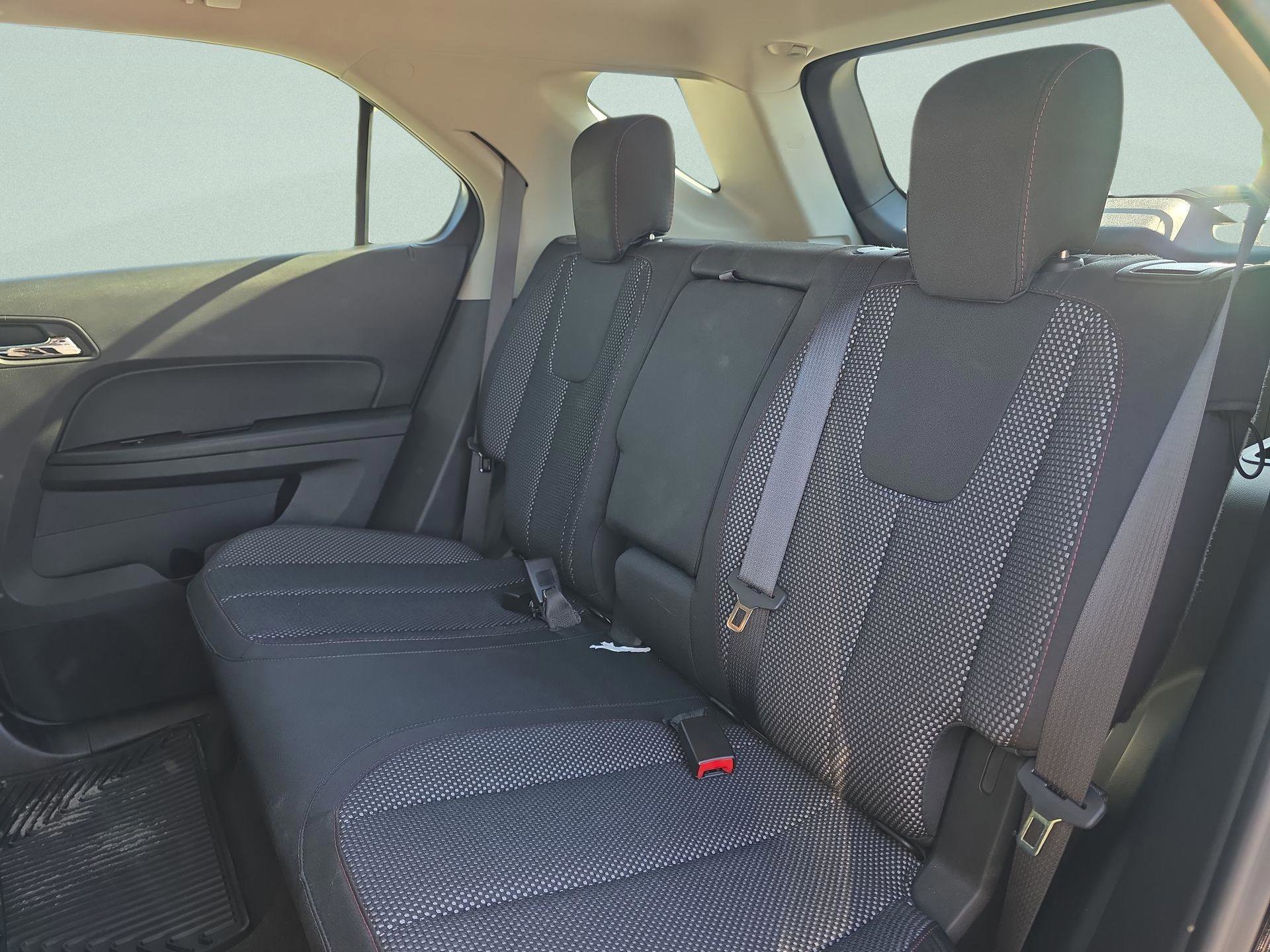 Used 2017 Chevrolet Equinox LS image 20