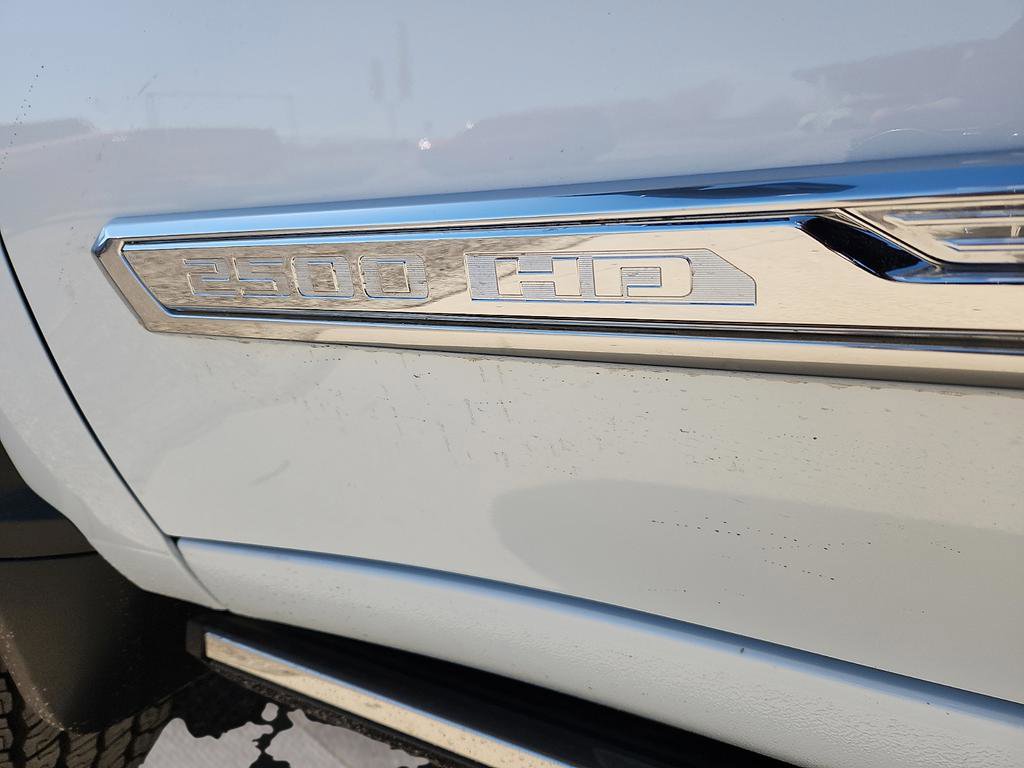New 2026 Chevrolet Silverado 2500 High Country w/ Technology Package AWD/4WD image 11