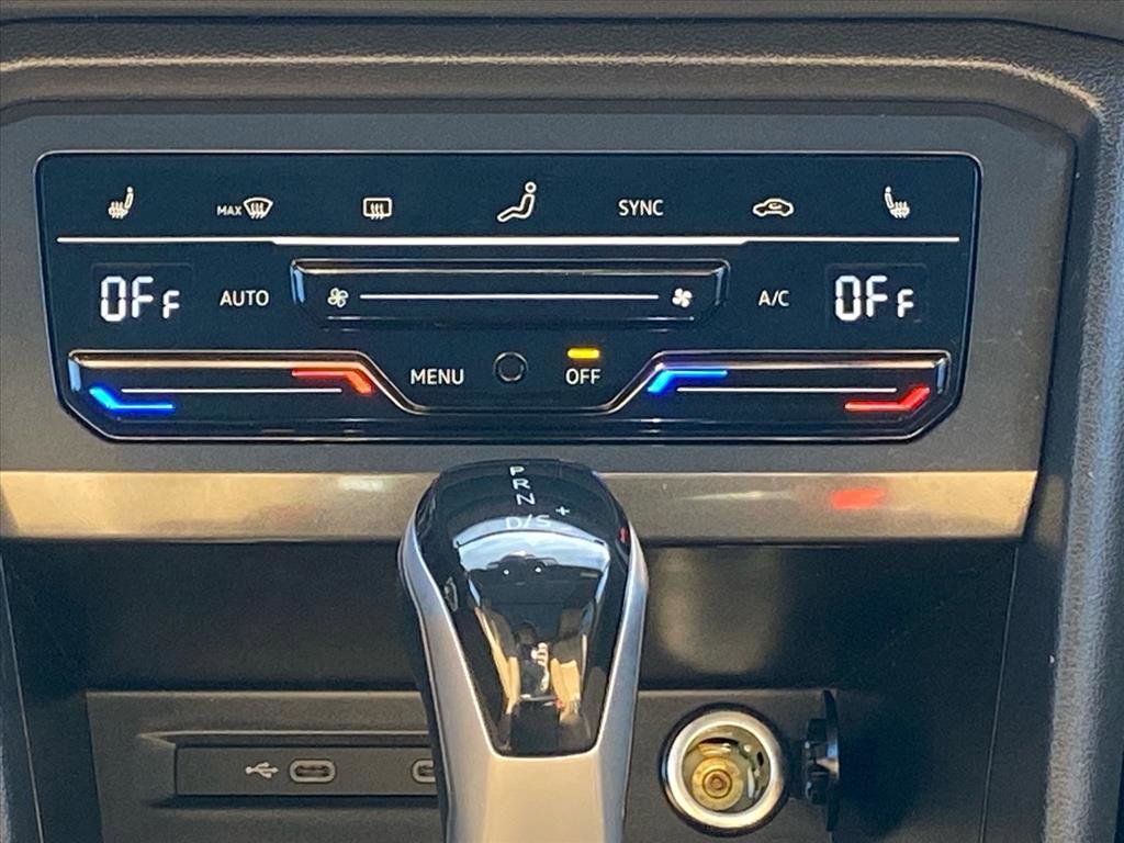 Certified 2023 Volkswagen Tiguan SE w/ Panoramic Sunroof Package image 8