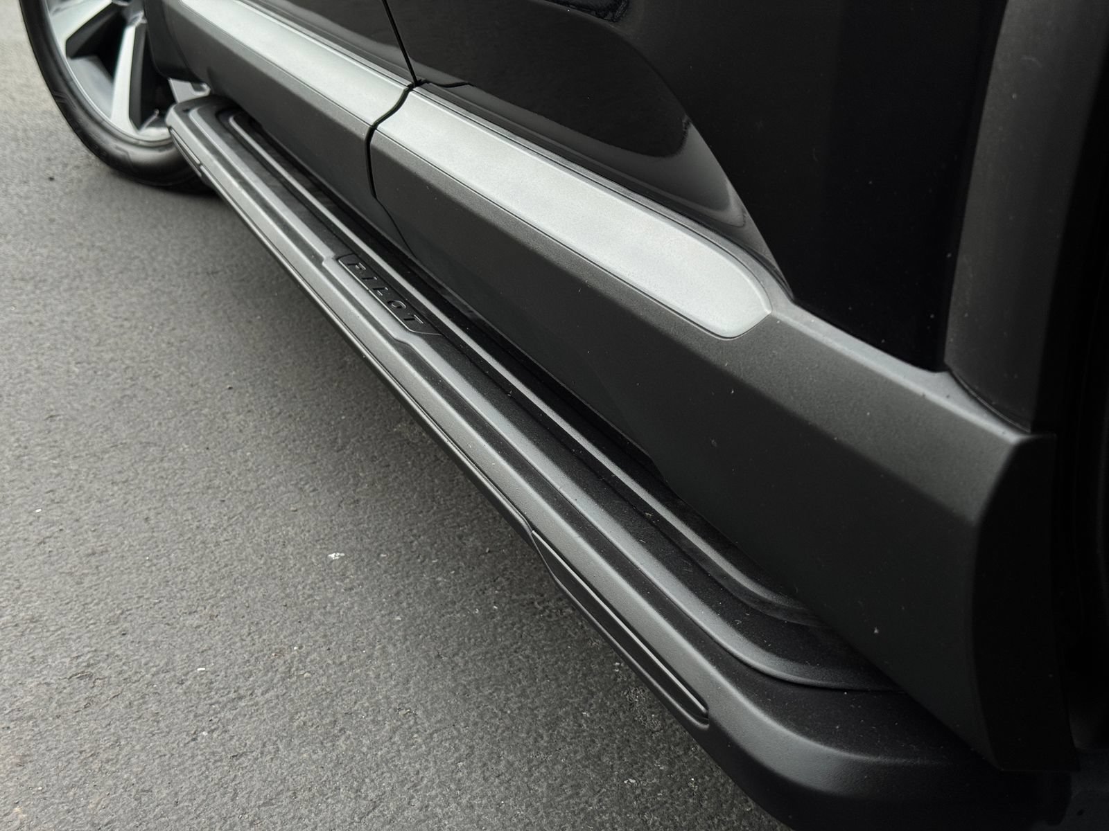 Certified 2025 Honda Pilot Elite image 31