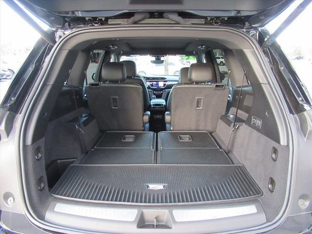 Certified 2024 Cadillac XT6 Sport w/ Technology Package image 40