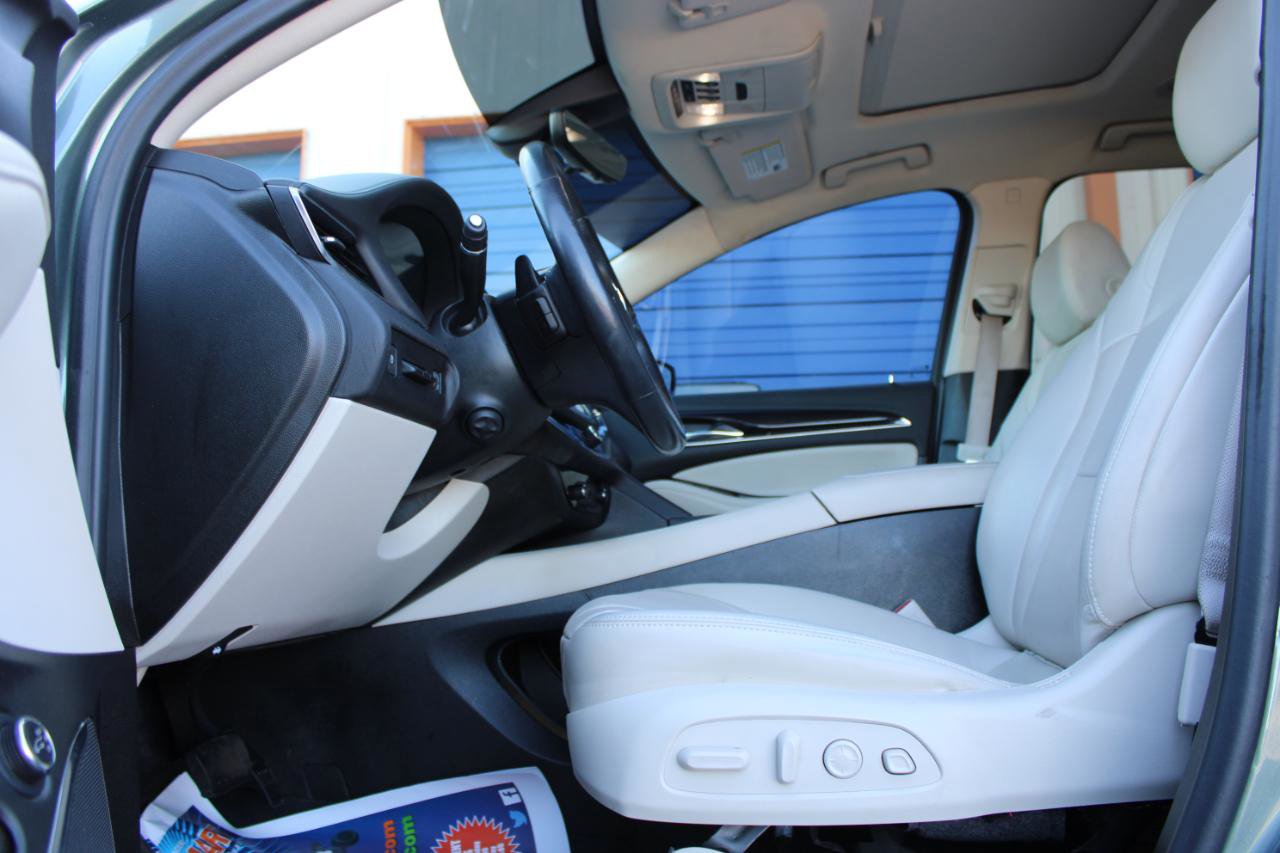 Used 2022 Buick Enclave Premium w/ Experience Buick Package FWD image 16