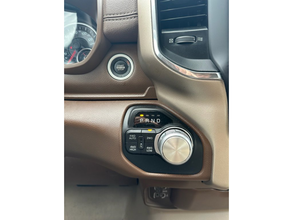 Used 2019 RAM 1500 Laramie image 17