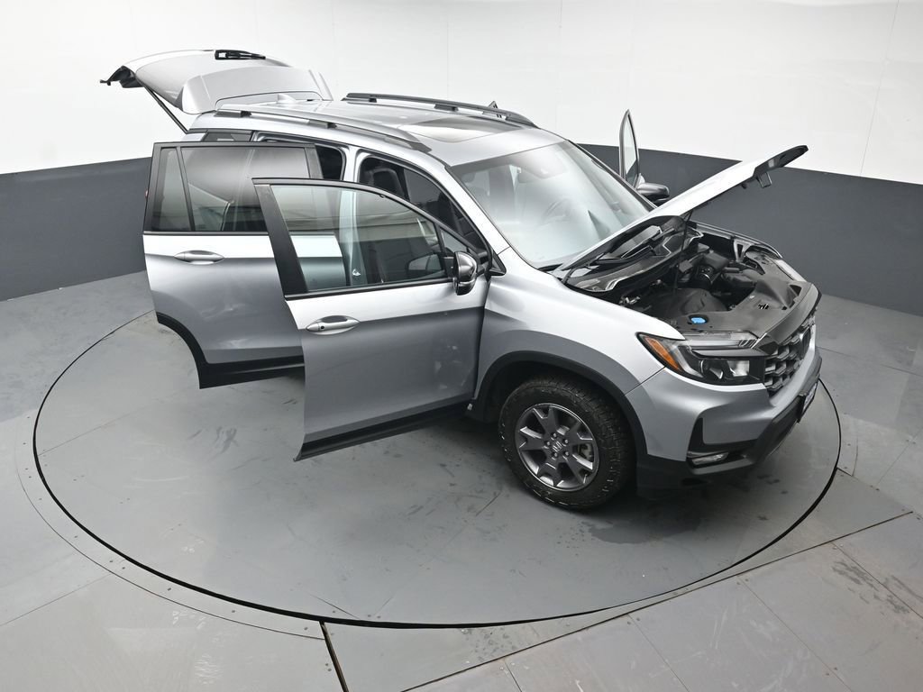 Used 2024 Honda Passport TrailSport image 53