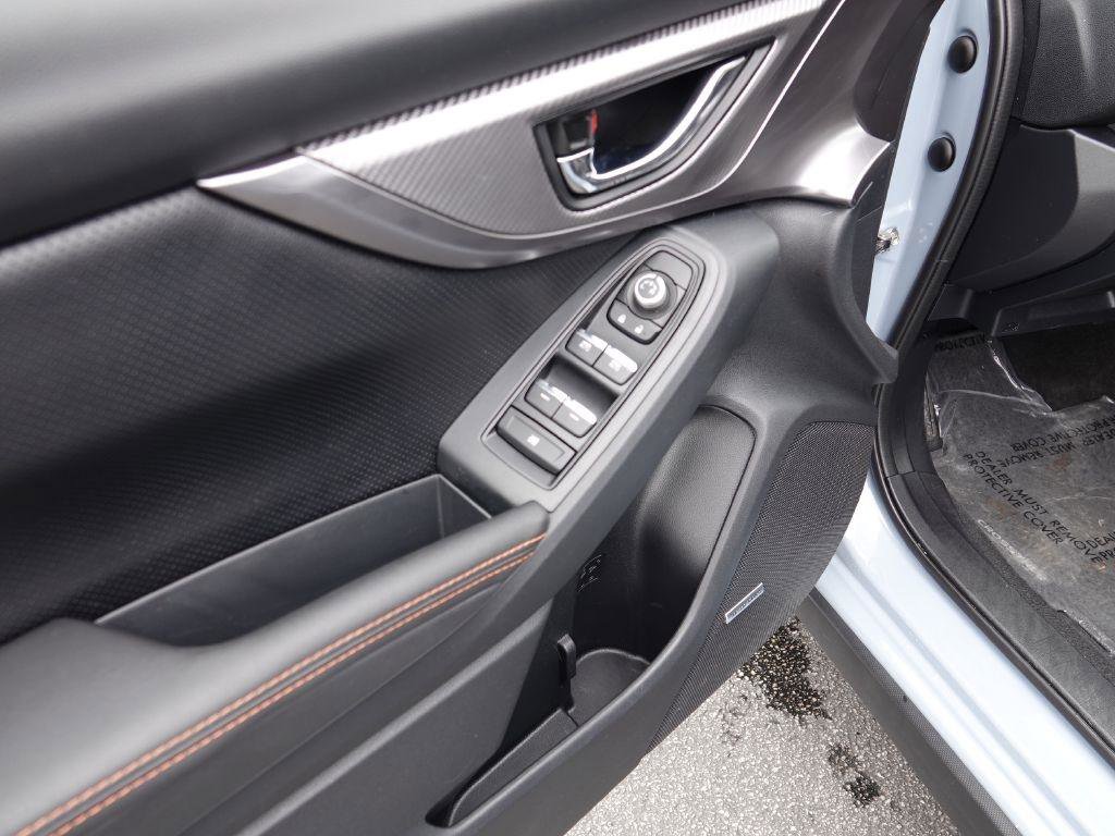 Used 2022 Subaru Crosstrek 2.5i Limited w/ Moonroof Package 2 image 13