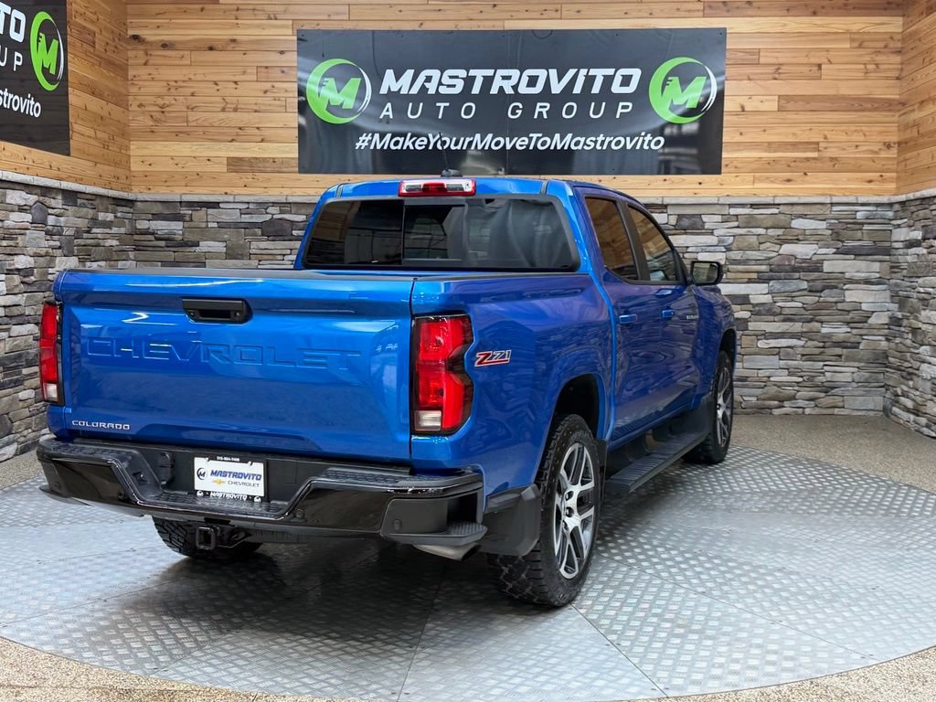 Used 2024 Chevrolet Colorado Z71 w/ Z71 Convenience Package 2 AWD/4WD image 23