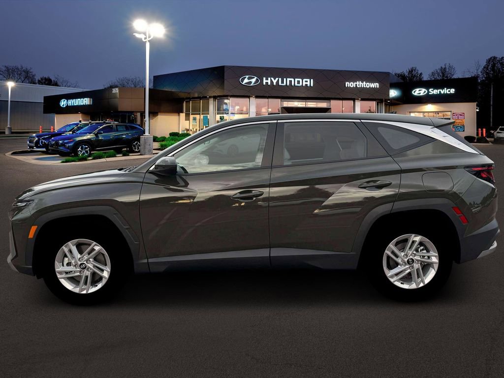 New 2026 Hyundai Tucson SE image 3