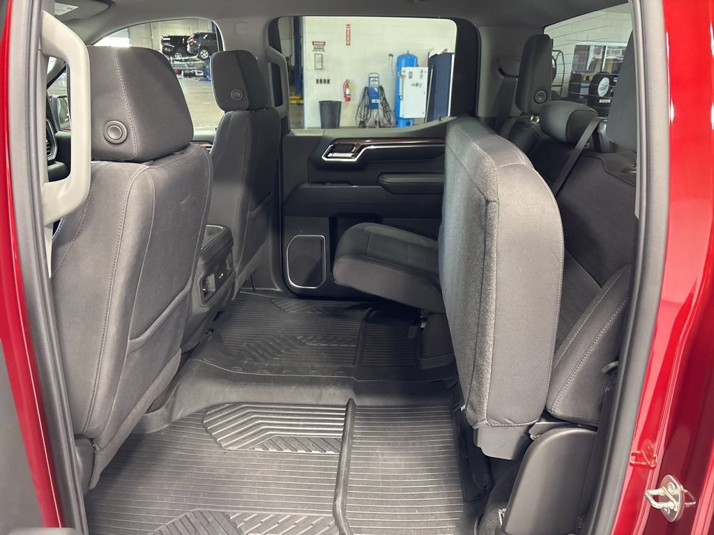Used 2023 Chevrolet Silverado 1500 RST AWD/4WD image 28