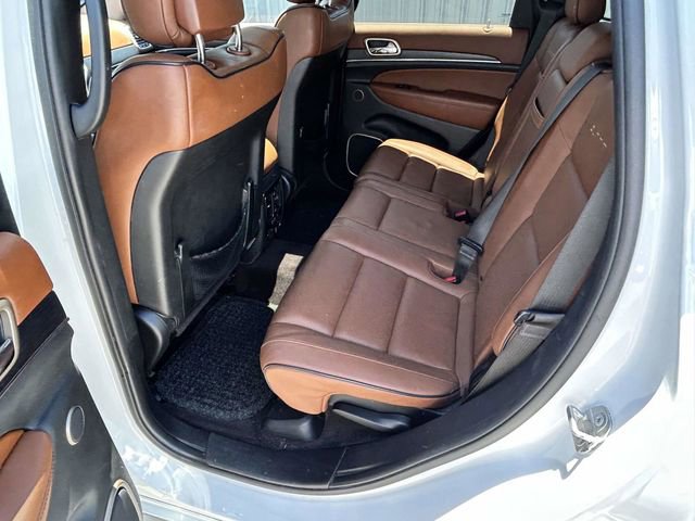 Used 2016 Jeep Grand Cherokee Summit w/ Platinum Series Group AWD/4WD image 9