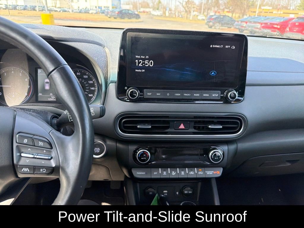 Certified 2023 Hyundai Kona SEL w/ Convenience Package image 17