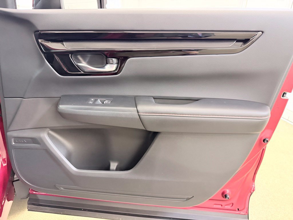 Used 2026 Honda CR-V Sport Touring image 38