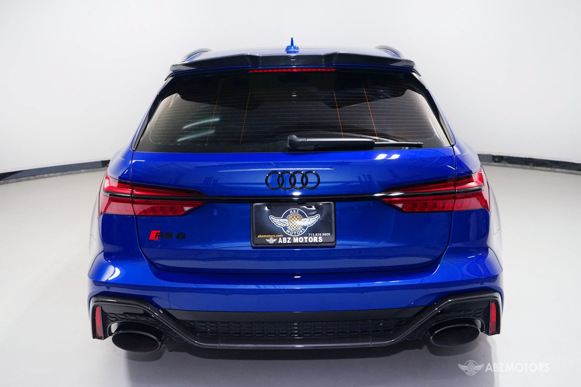 Used 2022 Audi RS 6 AWD/4WD image 8