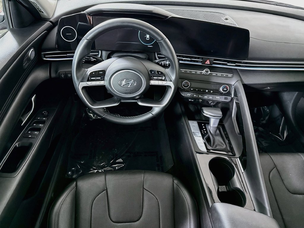 Used 2021 Hyundai Elantra Limited w/ Cargo Package FWD image 3