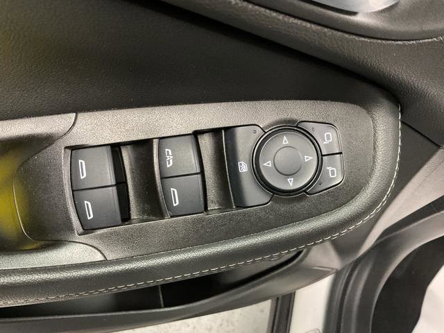 Used 2023 Buick Encore GX Essence w/ Experience Buick Package image 10