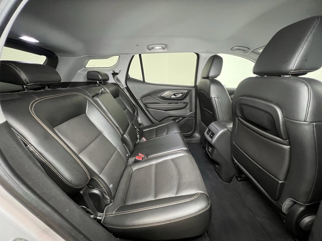 Used 2020 GMC Terrain SLT image 8