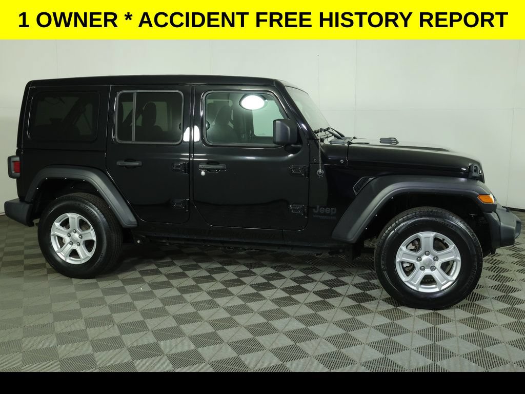 Used 2022 Jeep Wrangler Unlimited Sport w/ Sun And Sound Package AWD/4WD image 3