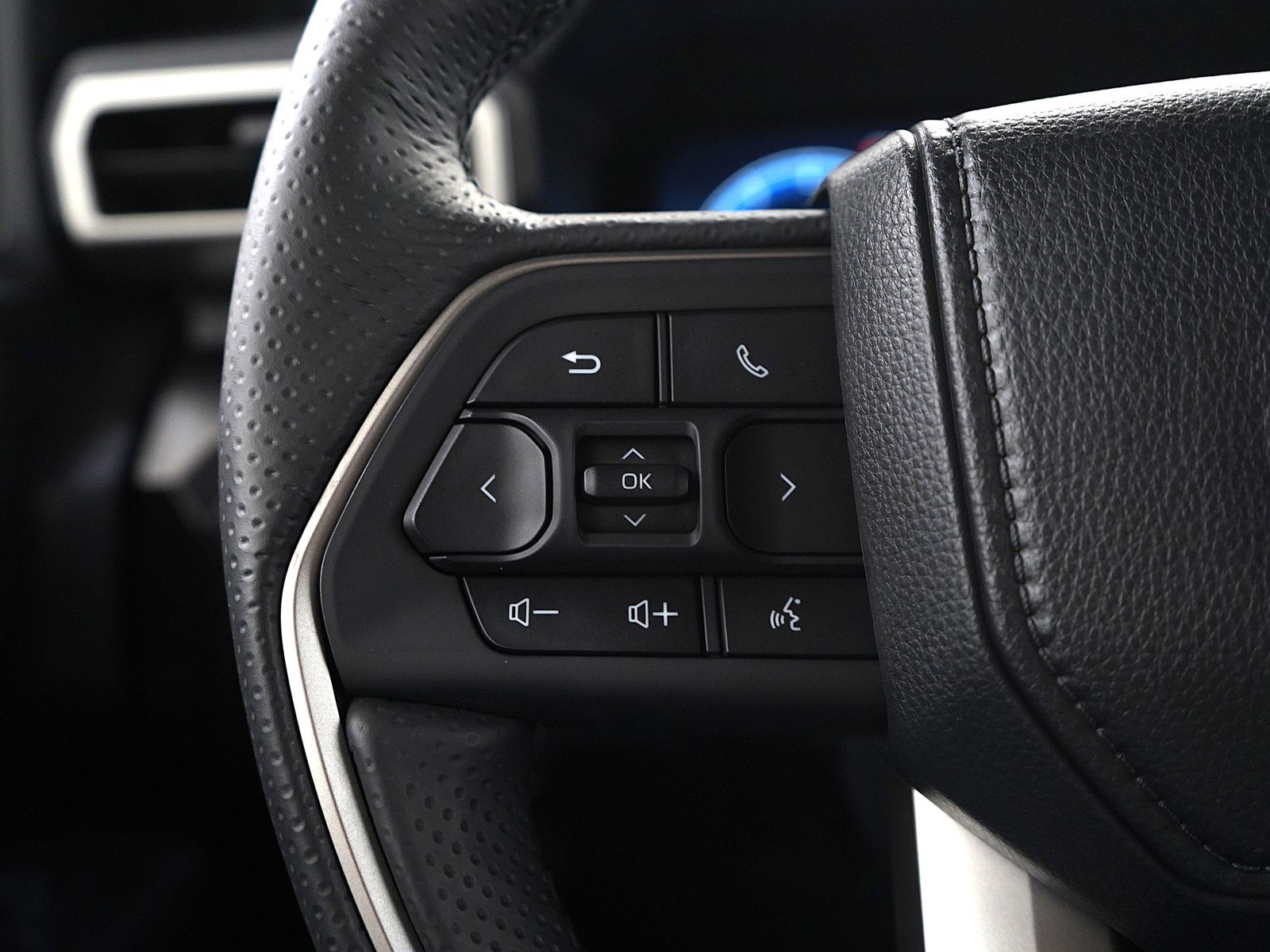 Used 2025 Toyota 4Runner TRD Off-Road Premium image 28
