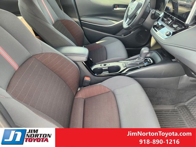 Used 2025 Toyota Corolla SE w/ SE Premium Package FWD image 15