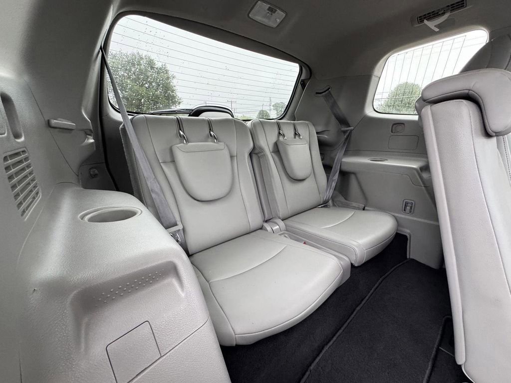 Used 2013 Toyota Highlander SE image 20