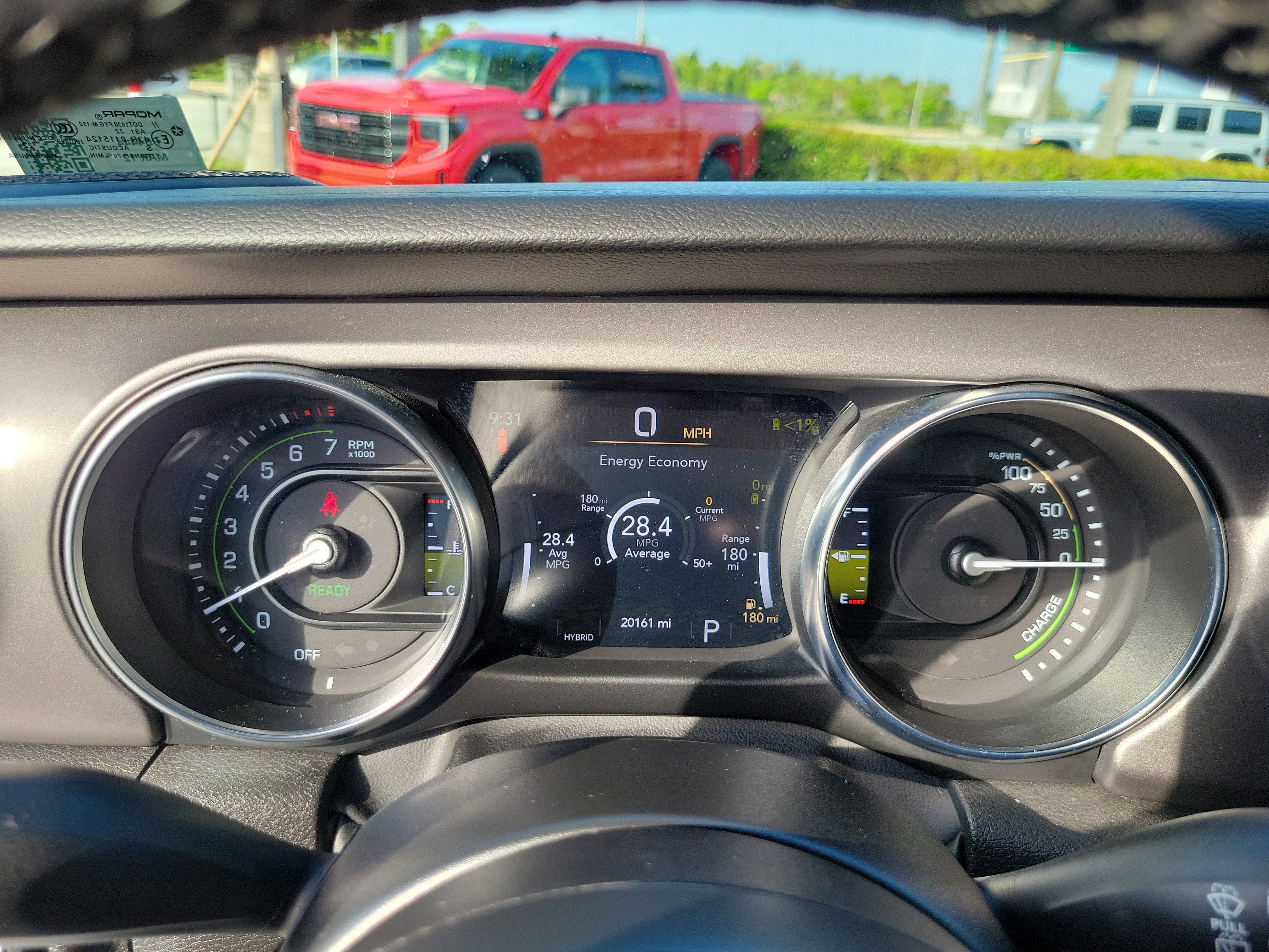 Used 2023 Jeep Wrangler Unlimited w/ Sun & Screen Package image 26