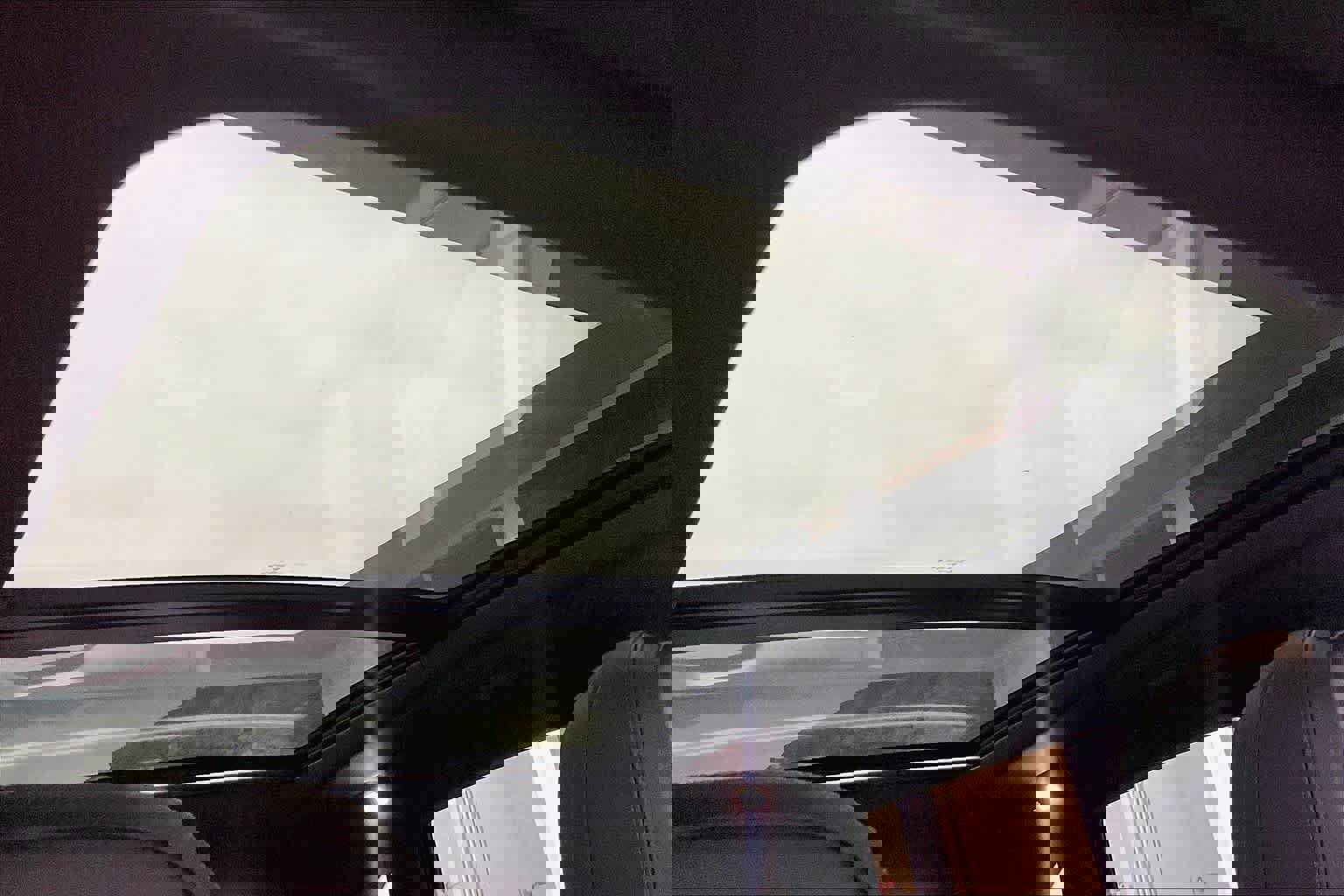 Used 2025 Porsche Macan image 13