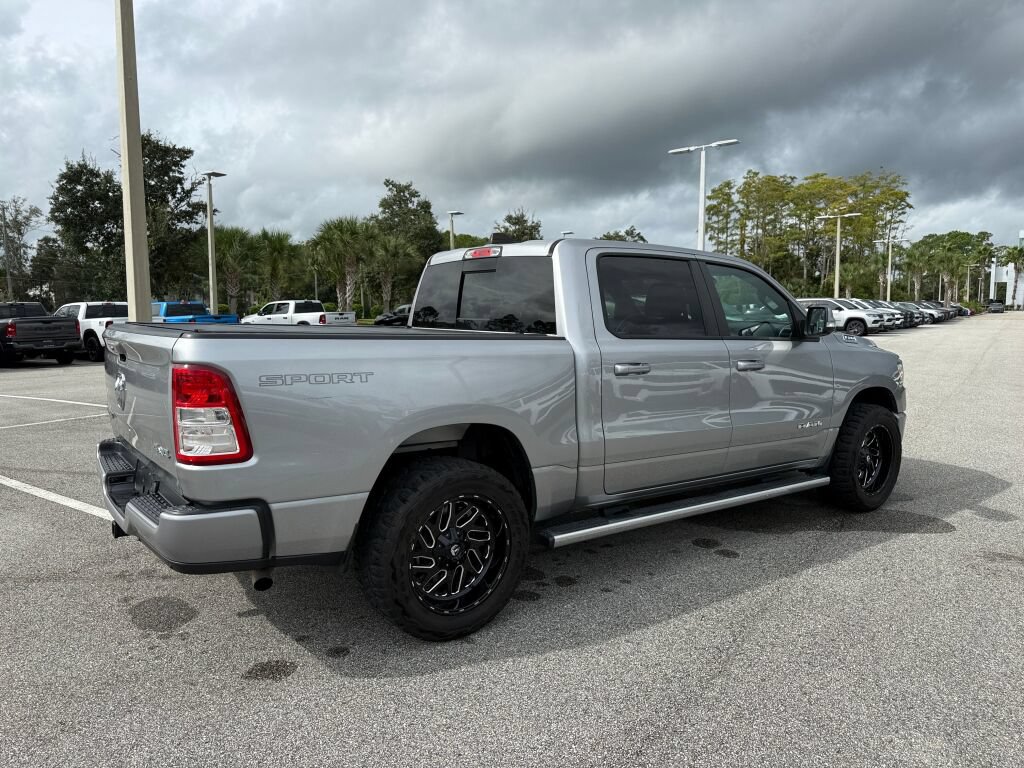 Used 2022 RAM 1500 Big Horn AWD/4WD image 3