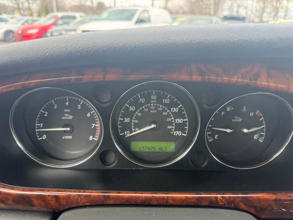Used 2006 Jaguar XJ8 image 37