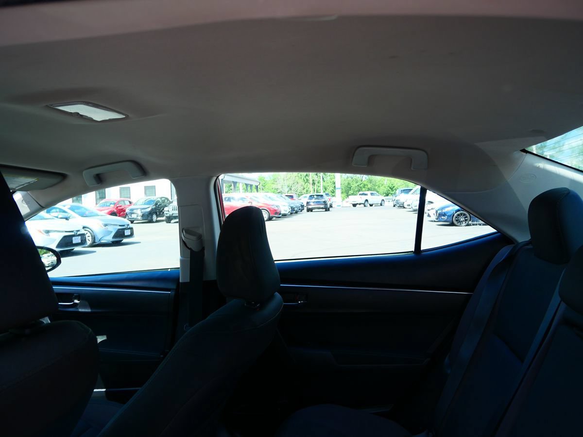 Used 2017 Toyota Corolla LE FWD image 20
