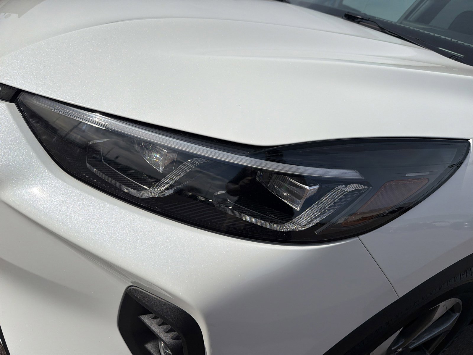 Used 2024 Ford Escape Platinum image 16