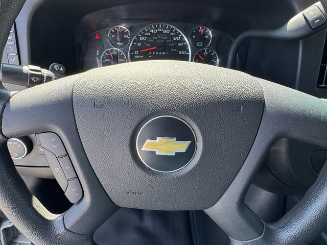 Used 2020 Chevrolet Express 2500 w/ Driver Convenience Package RWD image 21