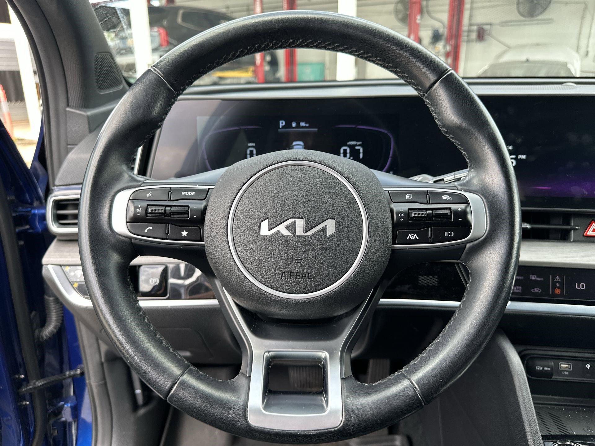 Used 2024 Kia Sportage X-Line image 11