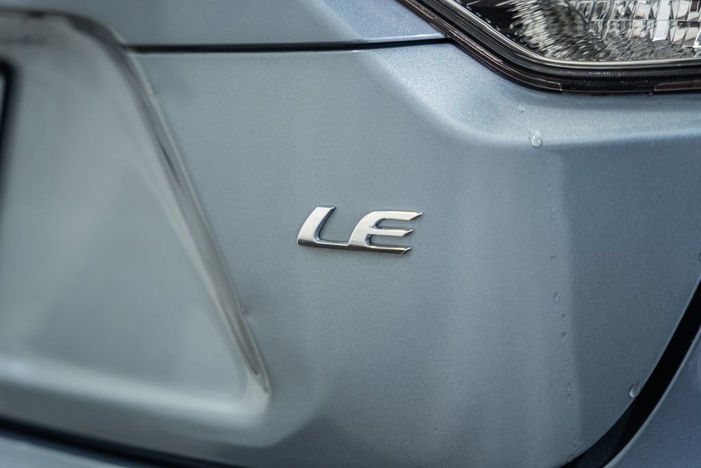 Used 2024 Toyota Corolla LE image 7