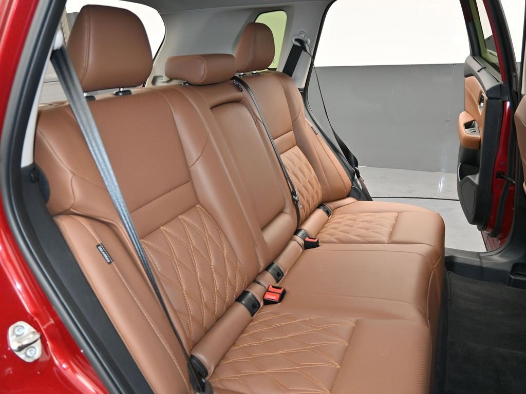 Used 2025 Nissan Rogue Platinum w/ Platinum Premium Package image 28