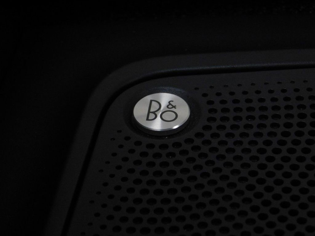 Used 2024 Ford Bronco Badlands image 43