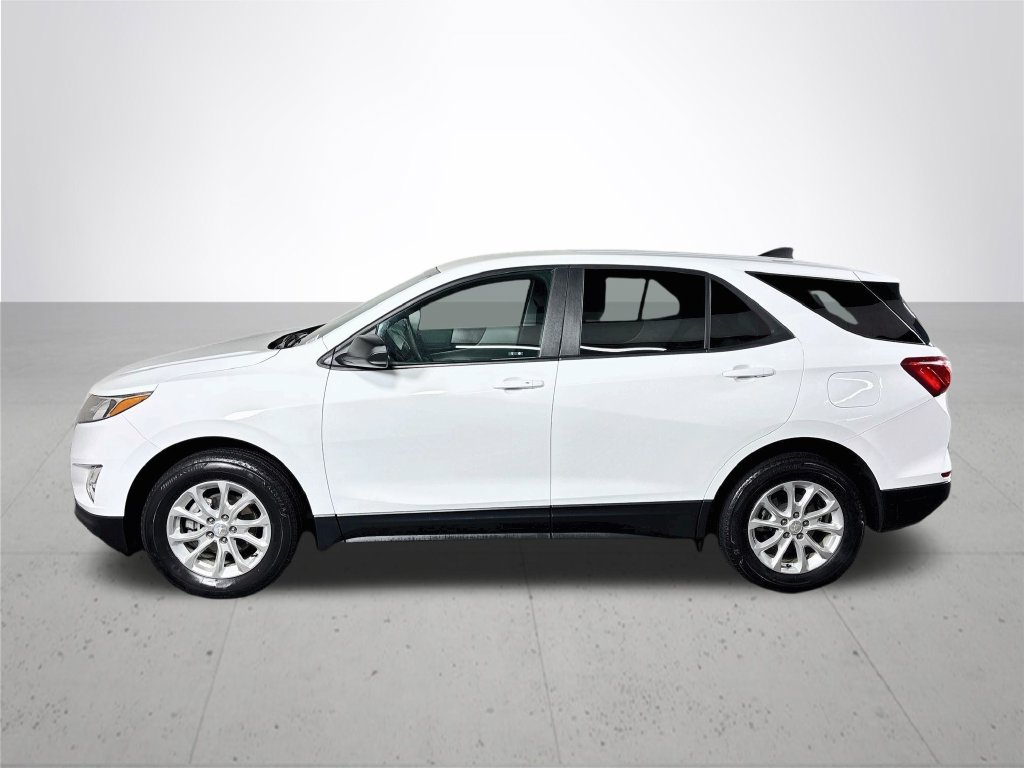 Used 2021 Chevrolet Equinox LS w/ LS Convenience Package AWD/4WD image 9