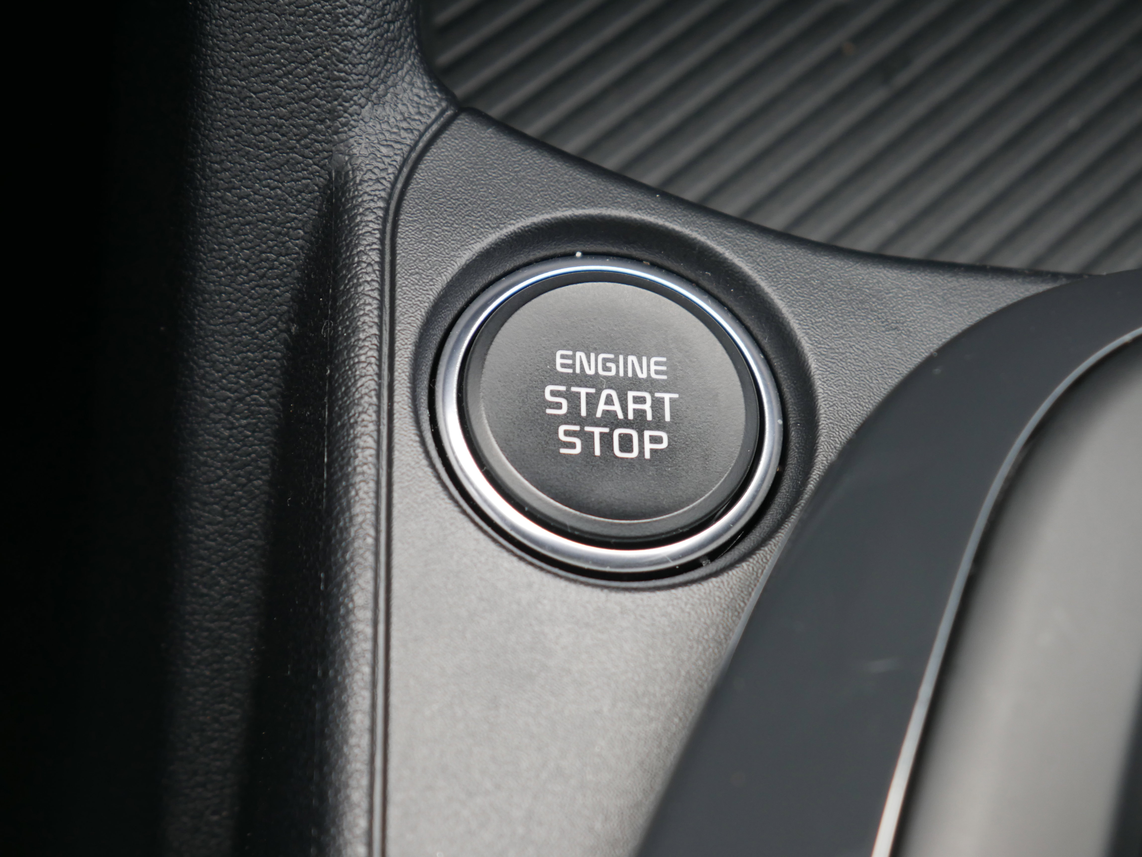 Certified 2025 Kia K4 EX FWD image 28