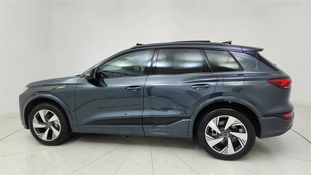 Used 2025 Audi Q6 e-tron Premium w/ Convenience Package image 4