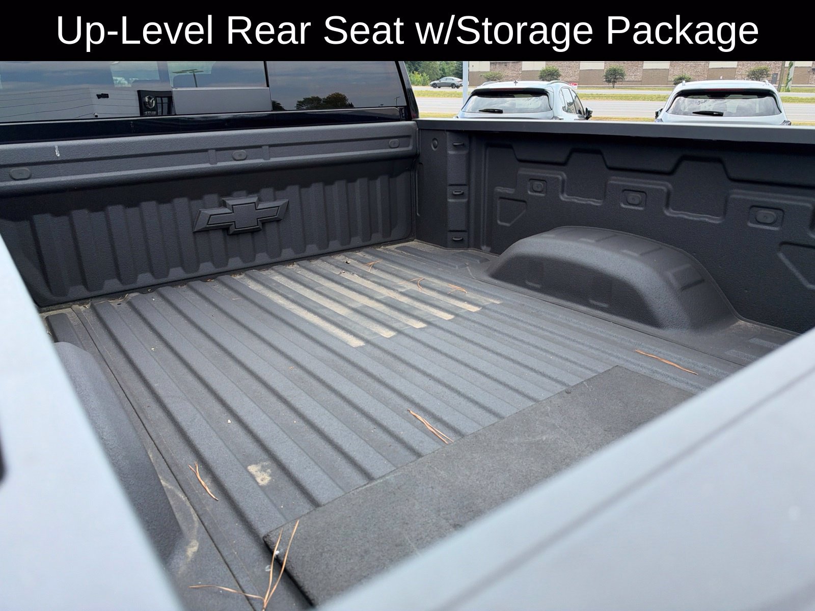 Used 2024 Chevrolet Silverado 2500 LTZ w/ LTZ Plus Package AWD/4WD image 11