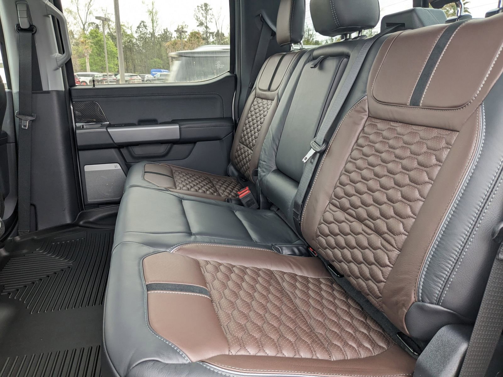 New 2024 Ford F250 Lariat w/ Lariat Ultimate Package image 15