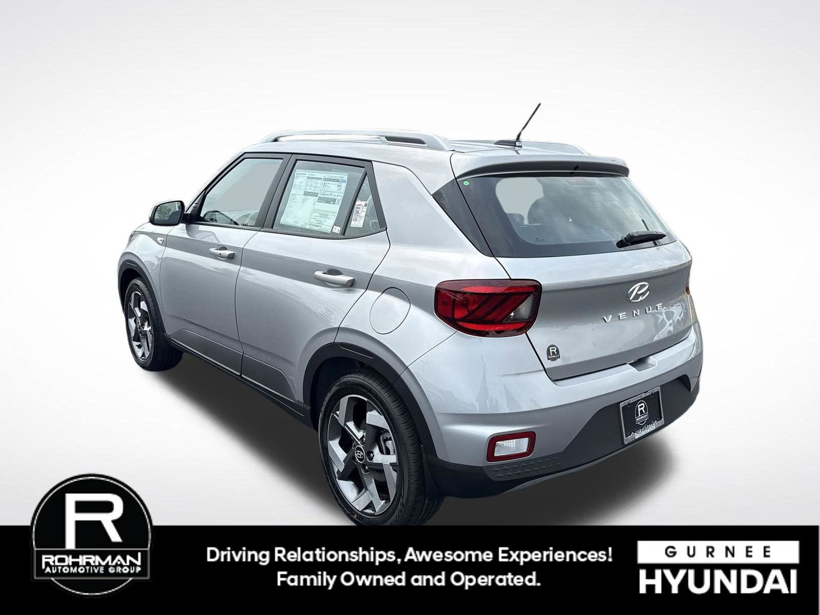 New 2026 Hyundai Venue SEL FWD image 6