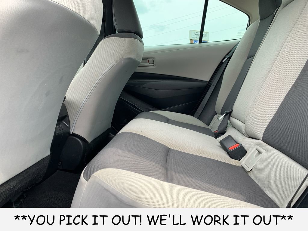 Used 2025 Toyota Corolla LE FWD image 23