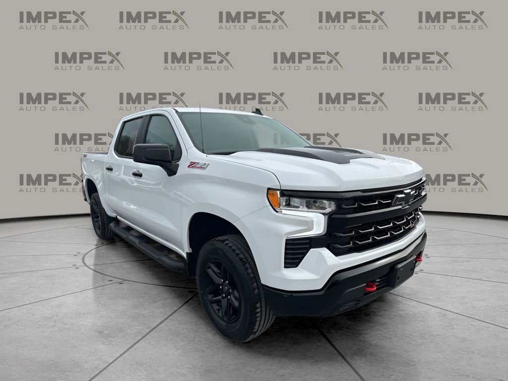 Used 2023 Chevrolet Silverado 1500 LT Trail Boss w/ Protection Package AWD/4WD image 7