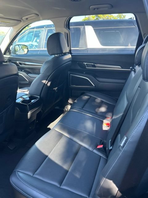 Used 2024 Kia Telluride LX FWD image 15