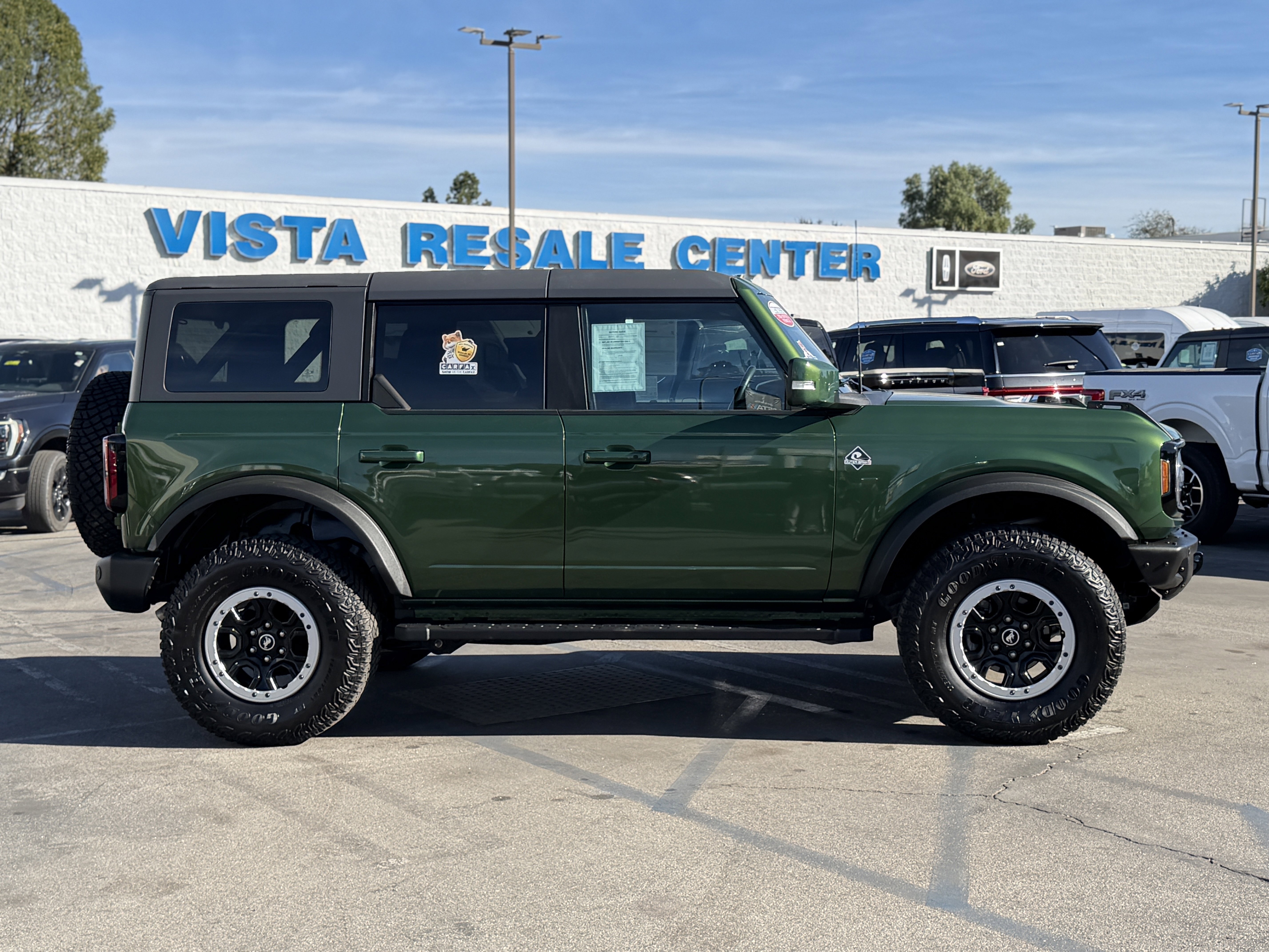 Certified 2022 Ford Bronco Outer Banks w/ Sasquatch Package image 8