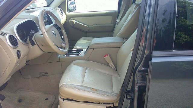 Used 2009 Mercury Mountaineer Premier image 5