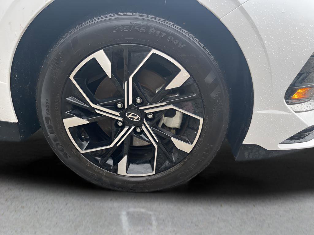 Certified 2025 Hyundai Sonata SEL image 3