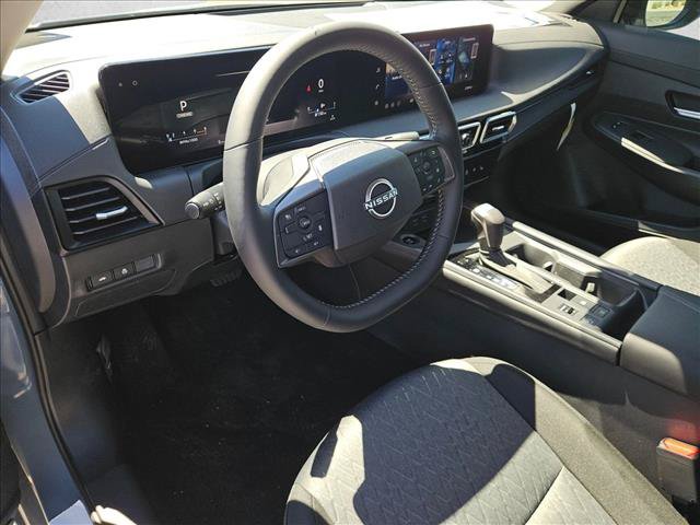 New 2026 Nissan Sentra SV w/ SV Convenience Package FWD image 3