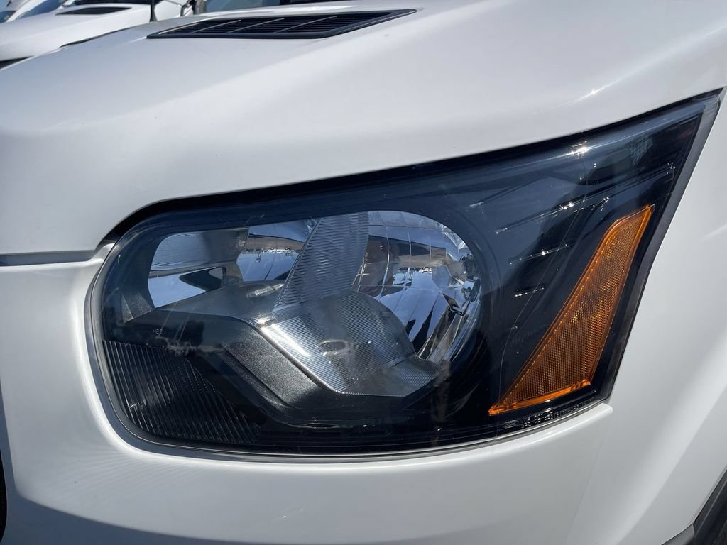 Used 2019 Ford Transit 150 148 Low Roof RWD image 7