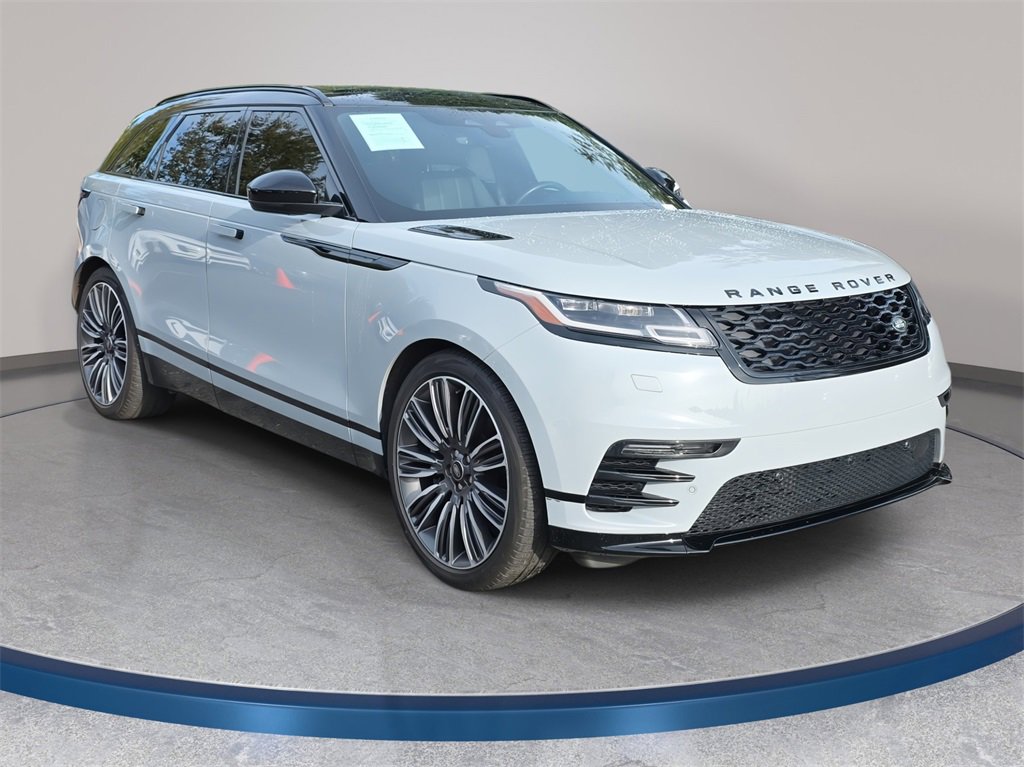 Used 2023 Land Rover Range Rover Velar HST image 4