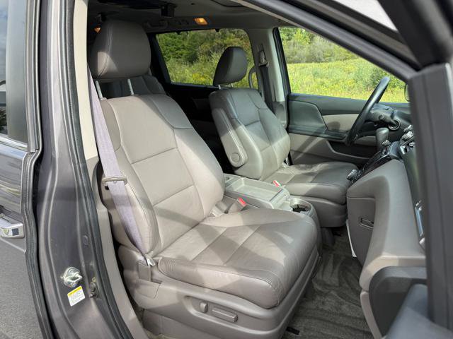 Used 2015 Honda Odyssey EX-L image 18